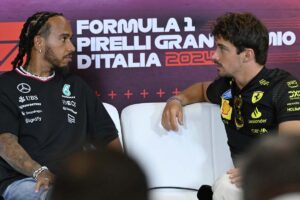 Lewis Hamilton e Charles Leclerc